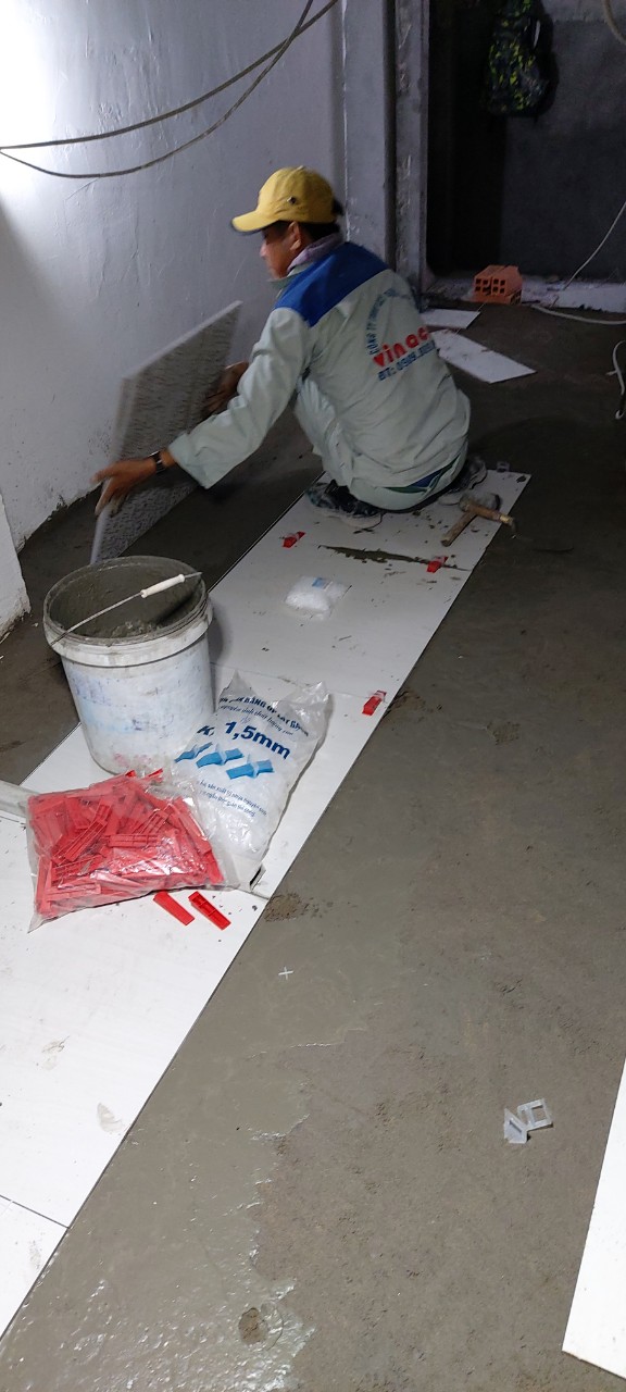 sửa nền gạch tại Quận 10