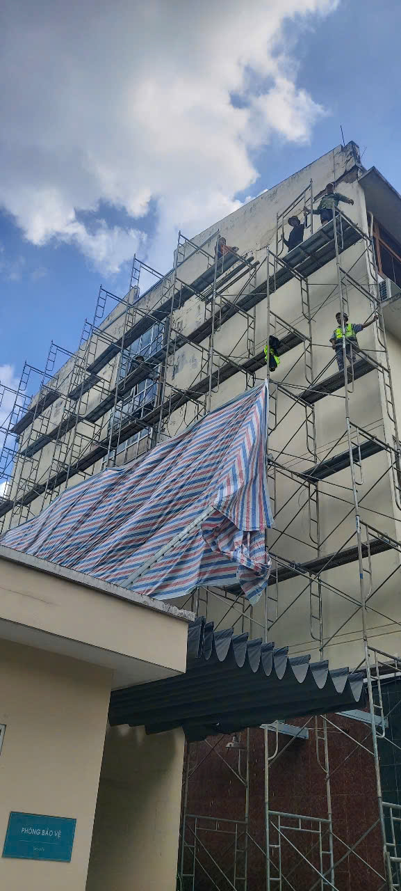 Dịch vụ sơn nhà tại quận 4