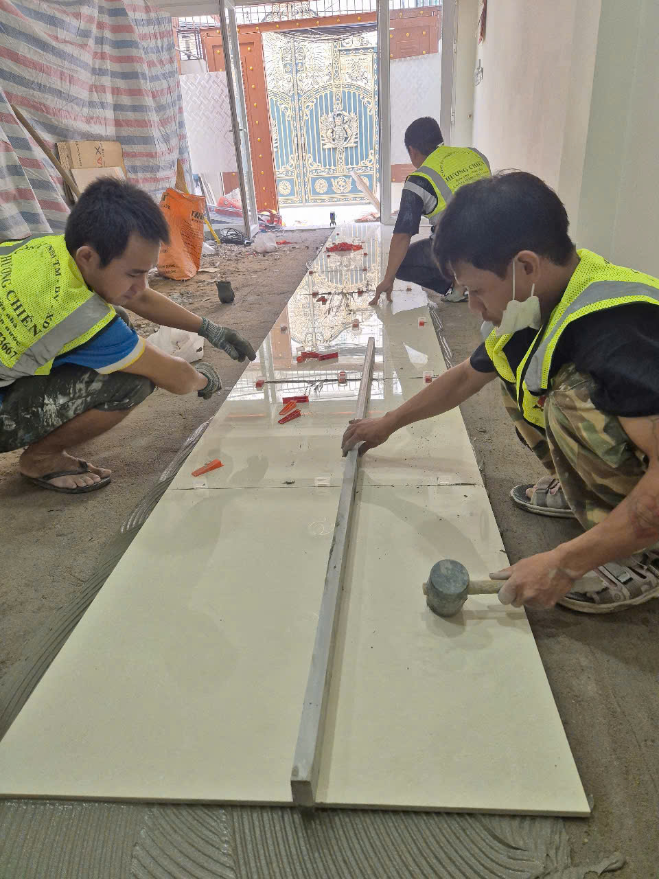 sửa nền gạch bị vỡ tại Bình Thạnh