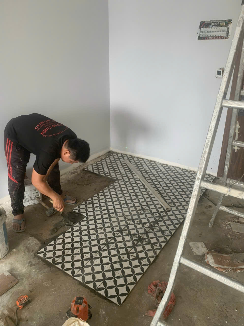 sửa nền gạch bị vỡ tại Bình Thạnh