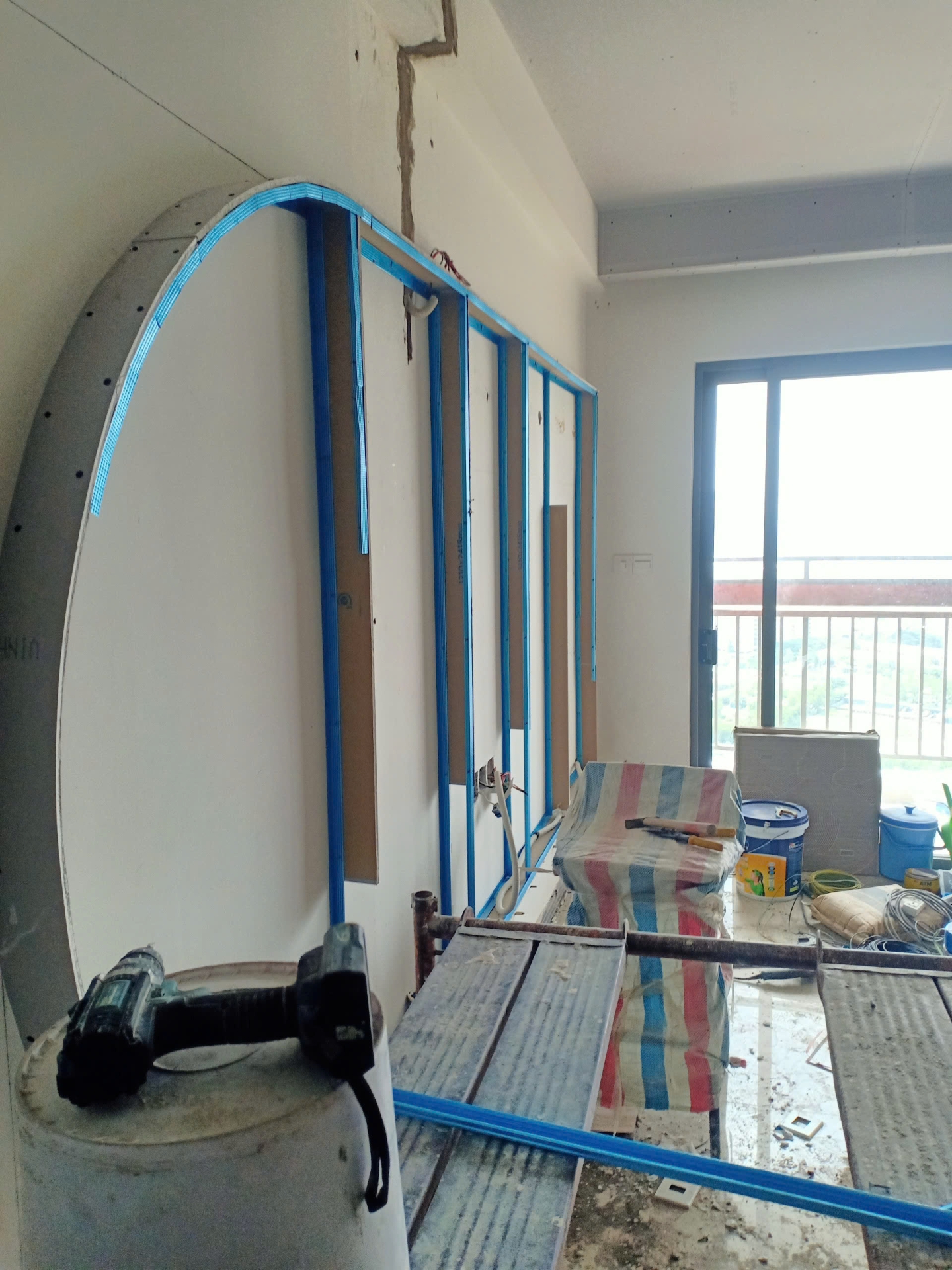 Thi công thạch cao tại Tân Bình