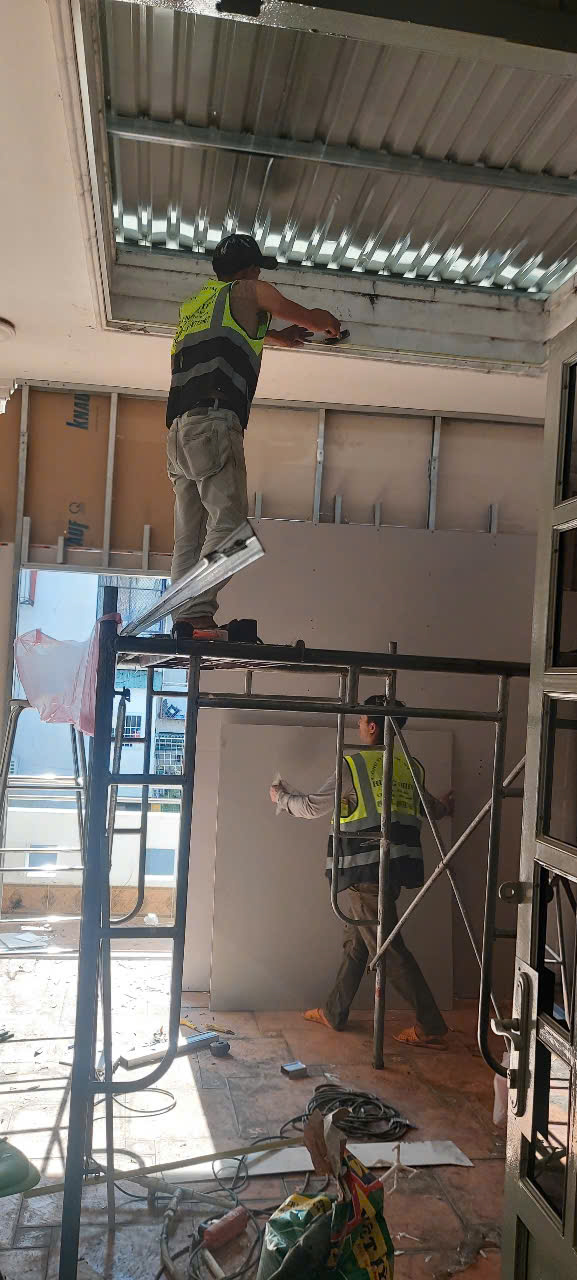 thi công thạch cao tại Nhà Bè