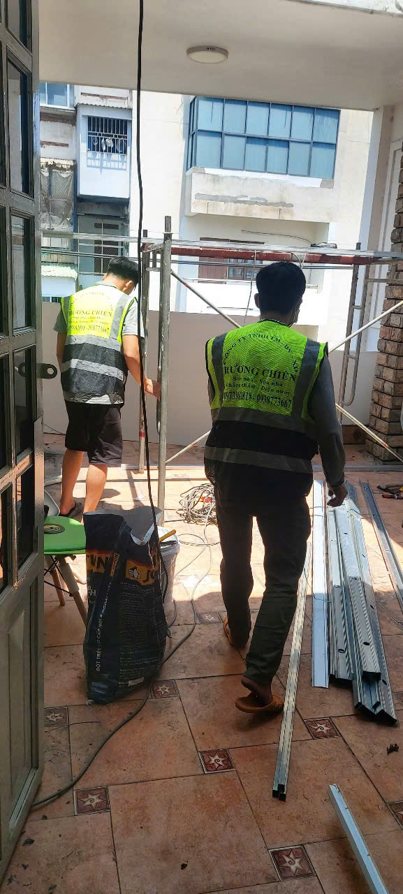 thi công thạch cao tại Nhà Bè