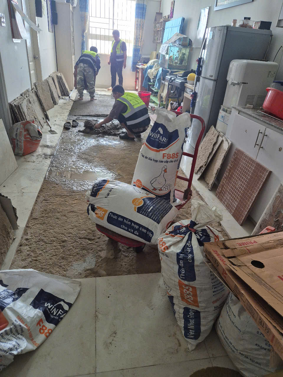 Sửa Nền Gạch Tại TPHCM