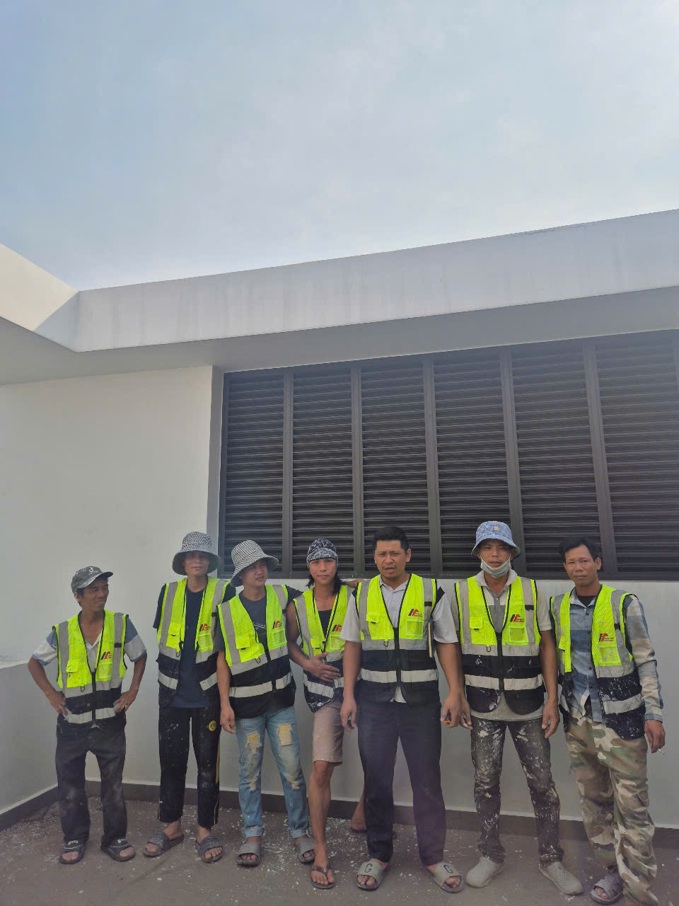 Dịch vụ sơn nhà trọn gói