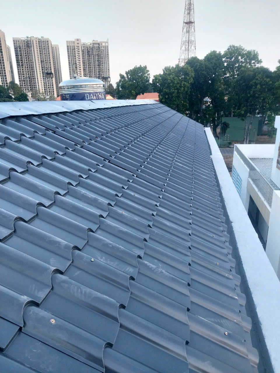 Báo Giá Sửa Mái Tôn Tại Quận 8