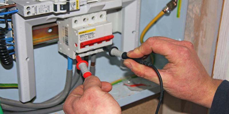 Thi công sửa điện nước quận 4