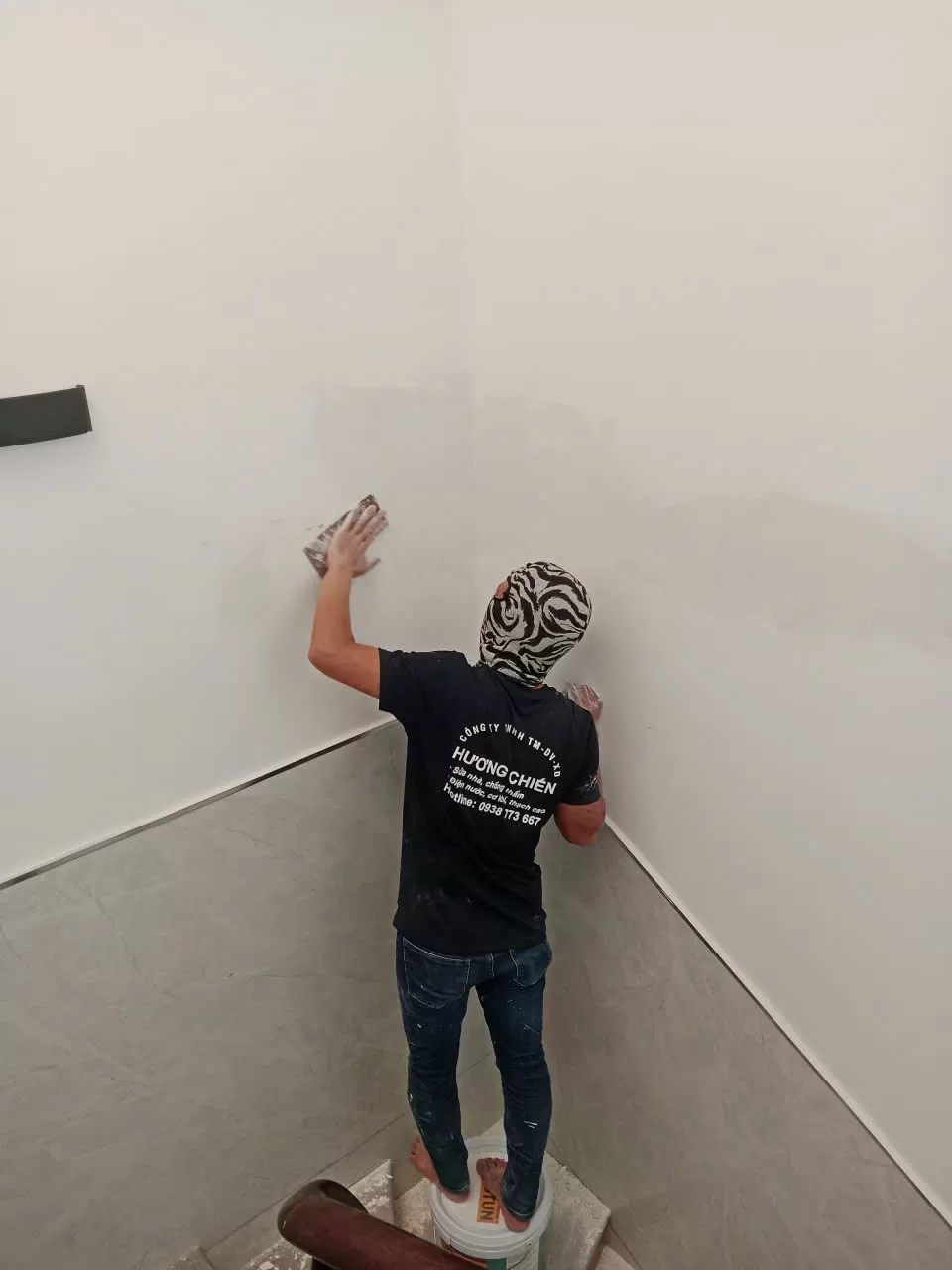 Thợ Sơn Căn Hộ Chung Cư Tại Quận 7 – Giải Pháp Sơn Nhà Đúng Cách Cho Chủ Căn Hộ