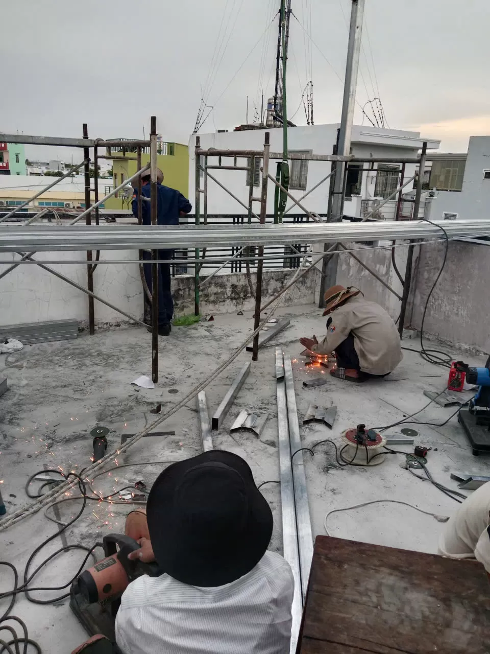 Sơn trọn gói phòng trọ