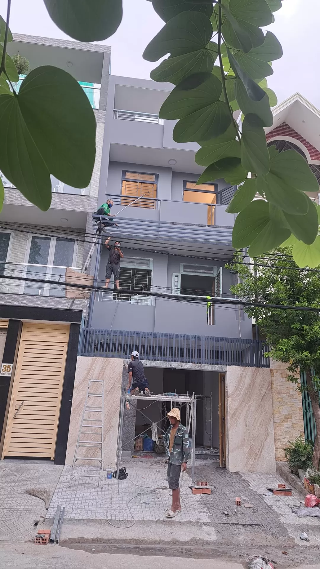 Thợ Chống Thấm Tại Quận 10 Chuyên Nghiệp: Xử Lý Nhanh – Giá Rẻ – Triệt Để 100%