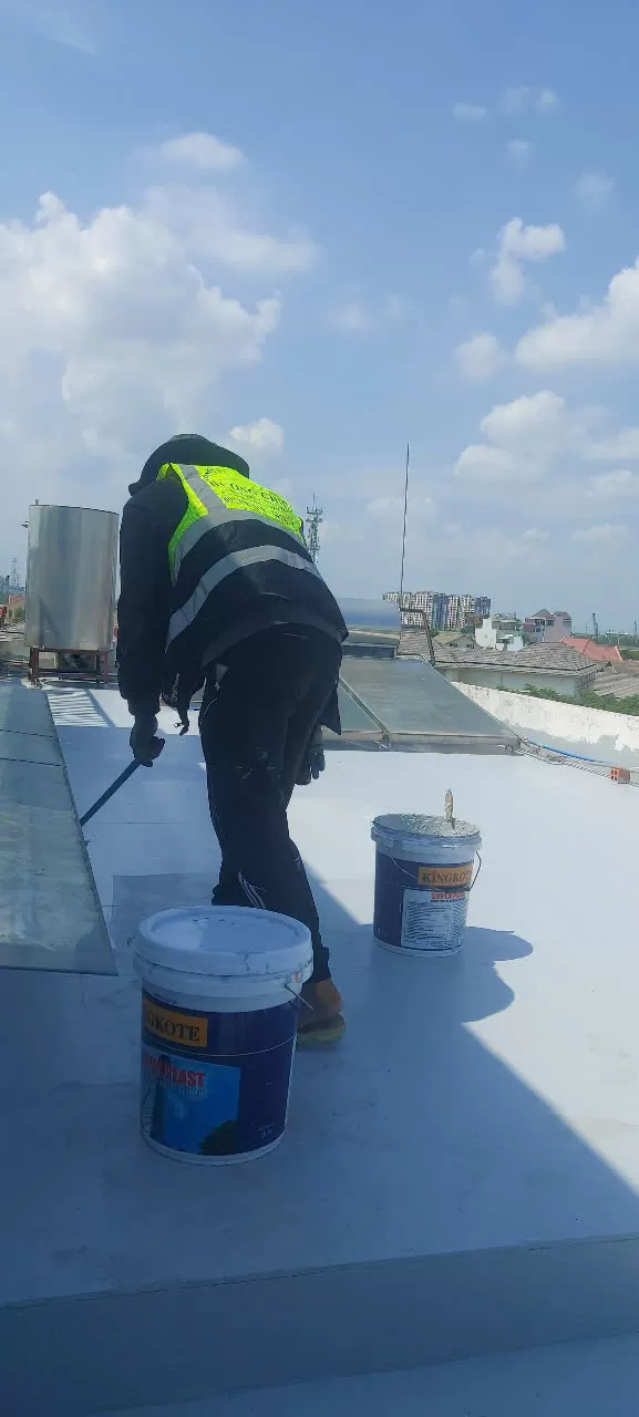 Sửa Nhà Chống Thấm TPHCM Uy Tín | Thi Công Trọn Gói BH 10 Năm